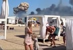 Ukraine warns Russian tourists to avoid 'unpleasantly hot' Crimea