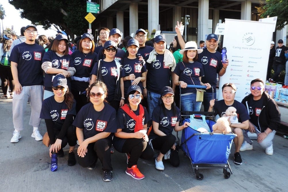 Some-members-of-the-50-strong-SkyTeam-group-that-participated-in-the-10-kilometer-walk-through-historic-downtown-Los-Angeles