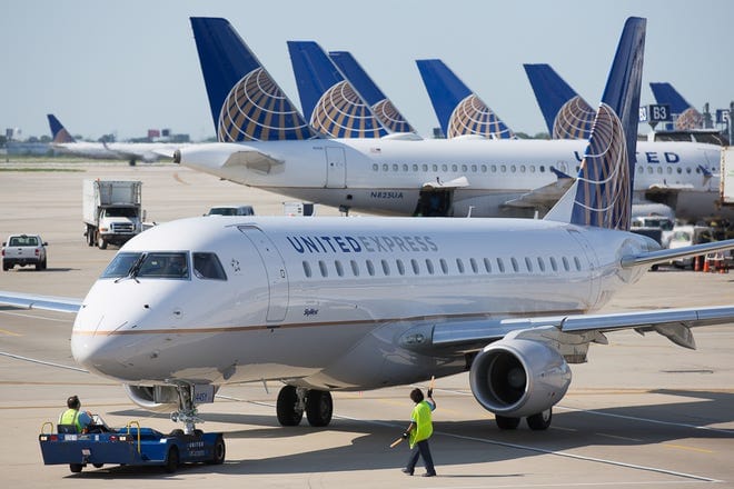United Airlines adds nearly 25,000 flights in August