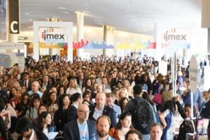 Crowds at the start of IMEX America | eTurboNews | eTN