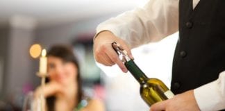 Cunard cruise line uncorks line-up of speakers for 2019 Wine Voyage