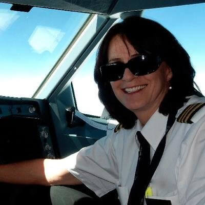 ʻO Delta pilot whistleblower - Karlene Petitt