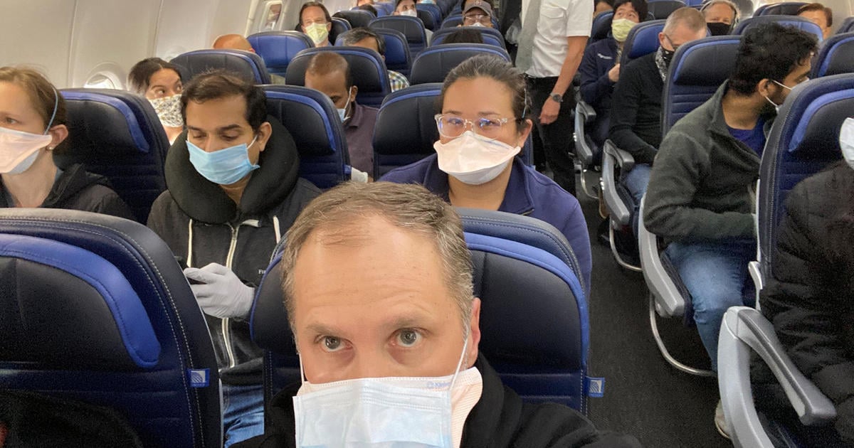 United Airlines strengthens mask policy to protect passengers and employees  against COVID-19